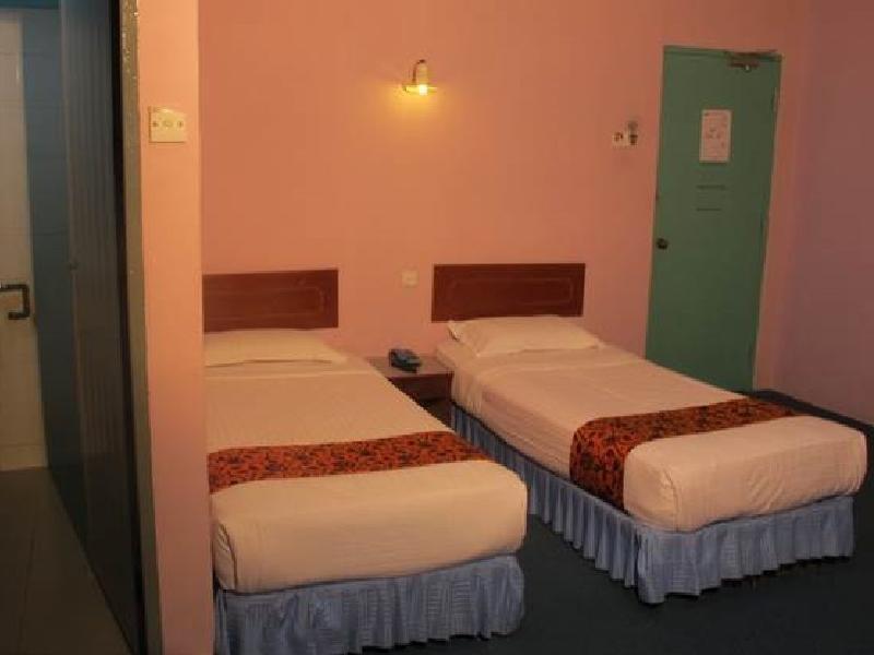 Hotel K T Mutiara Куала Теренгану Екстериор снимка