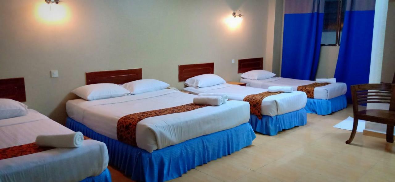 Hotel K T Mutiara Куала Теренгану Екстериор снимка